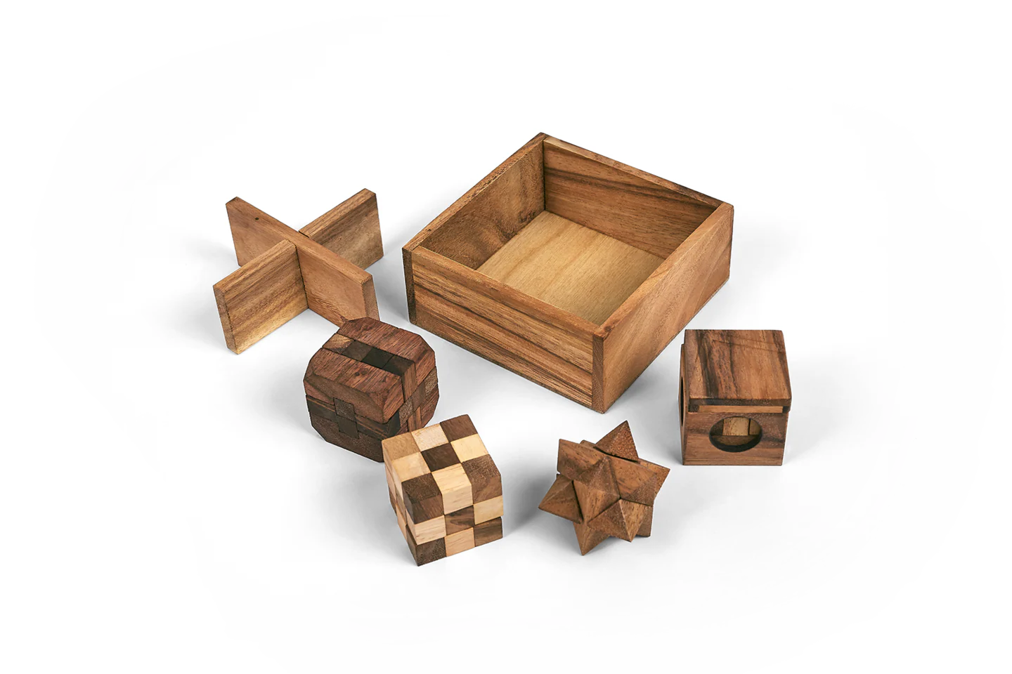 5 Puzzles in a Wooden Box - Image 2