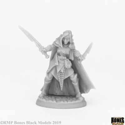 Dark Elf Female Warrior - Reaper Bones Black